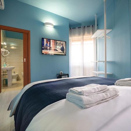 Budget Rooms Sonnino 37 Кальяри Экстерьер фото