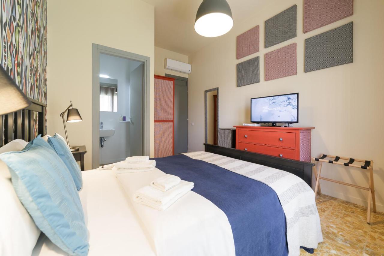 Budget Rooms Sonnino 37 Кальяри Экстерьер фото