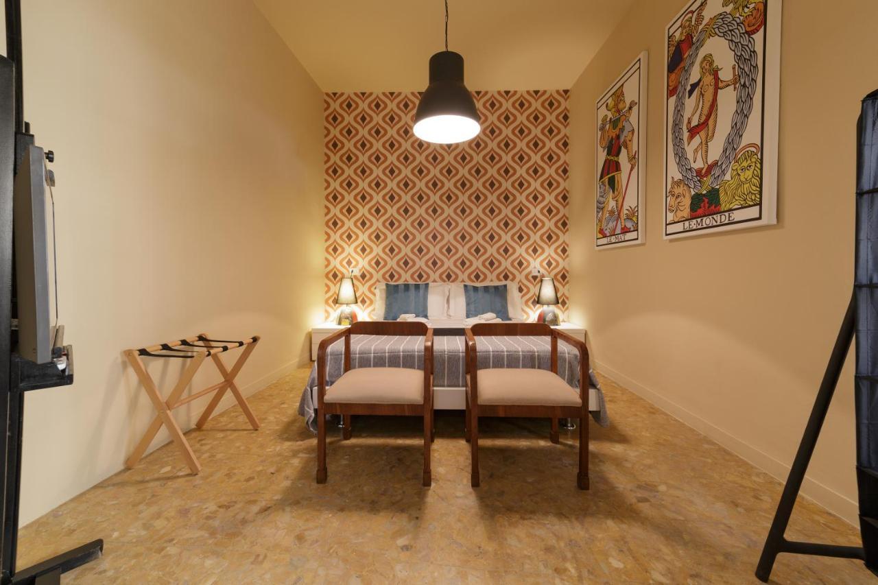 Budget Rooms Sonnino 37 Кальяри Экстерьер фото